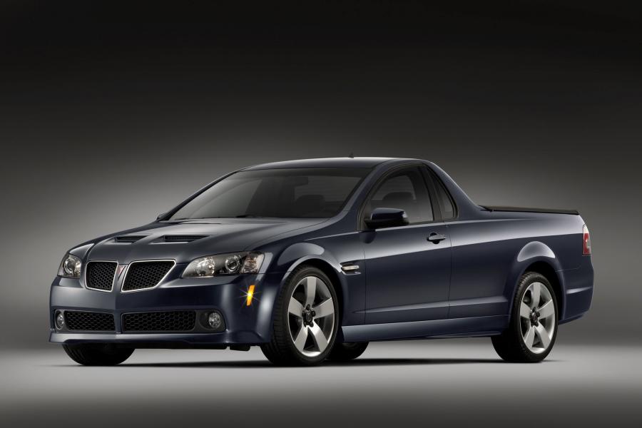  Pontiac G8 ST 2008 года  (фото 9 из 18)
